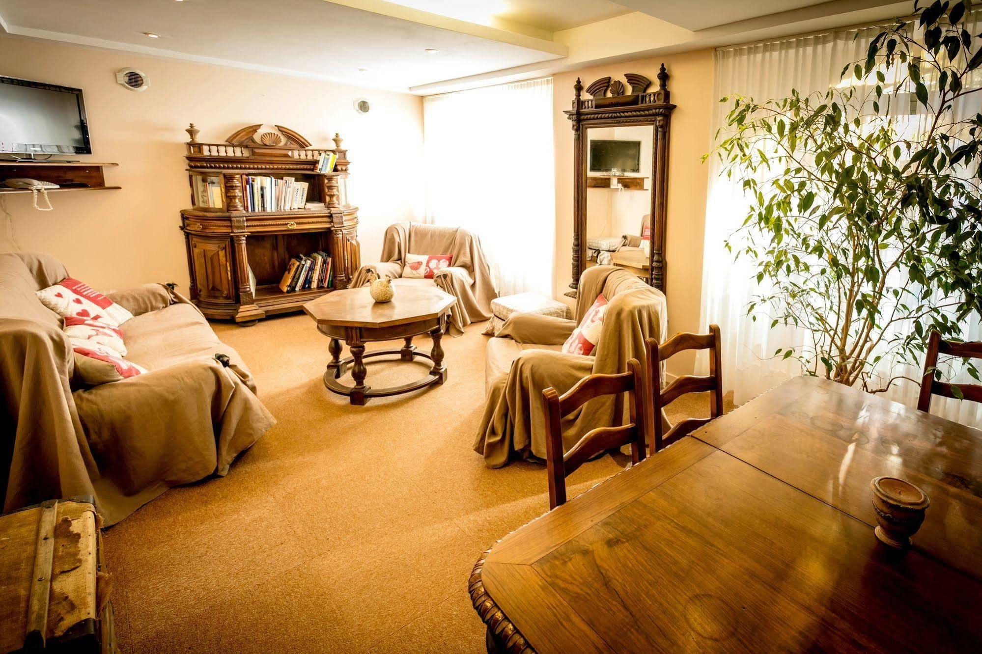 Hotel Restaurant De La Poste Et La Grange Detente, Espace Bien-Etre Chateauneuf-de-Randon Экстерьер фото